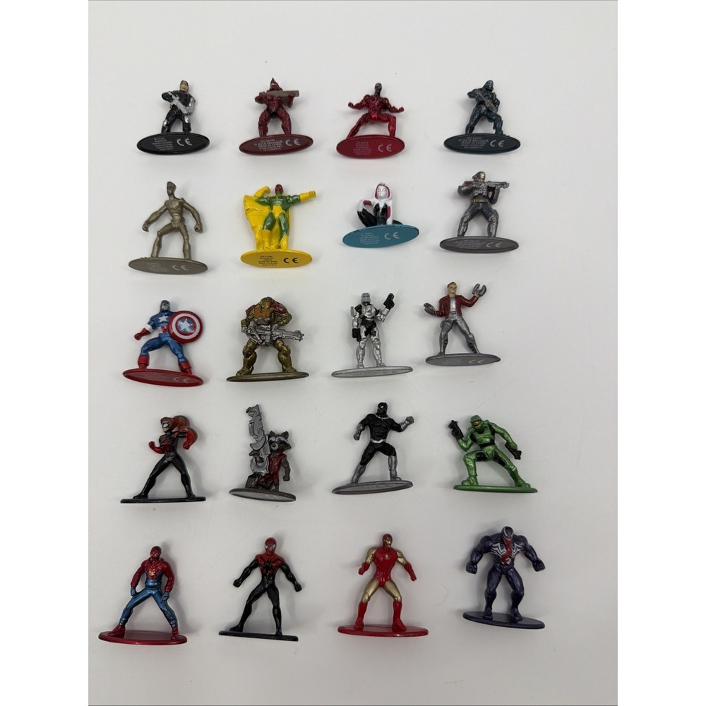 Jada Marvel Nano Metalfigs Mini-Figures Die-Cast Metal - Lot of 20 Figures